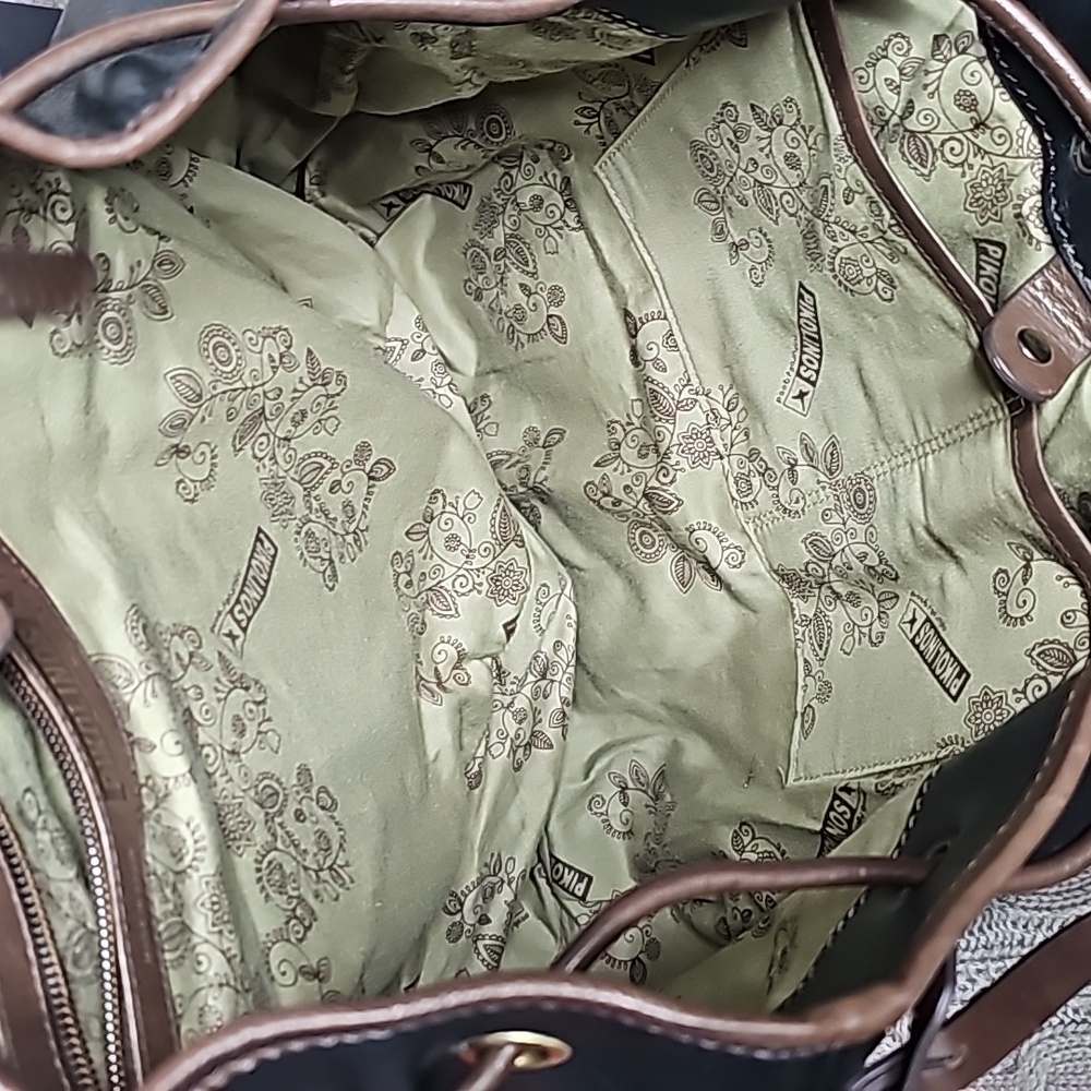 Pikolinos Drawstring Purse - Picture 9 of 12